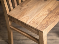 Dlaczego drewniane krzesła są doskonałym wyborem do jadalni?