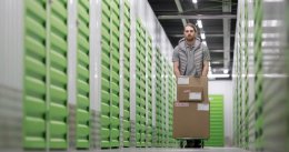 Boxy do wynajęcia — kiedy warto wybrać self storage i ile to kosztuje?