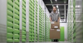 Boxy do wynajęcia — kiedy warto wybrać self storage i ile to kosztuje?