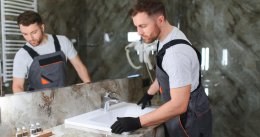Remont łazienki w Warszawie – ile to kosztuje i gdzie szukać materiałów w 2026 roku?