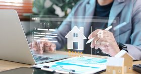 Jak wybrać zarządcę nieruchomości? Kluczowe kwestie przy wyborze firmy zarządzającej