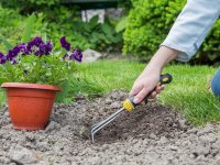 Pochodnie ogrodowe i obrzeża nagrodowe - czyli szybki sposób na odnowę ogrodu po zimie